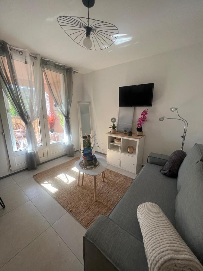 Appartement Pied Dans L'Eau La Seyne-sur-Mer Bagian luar foto