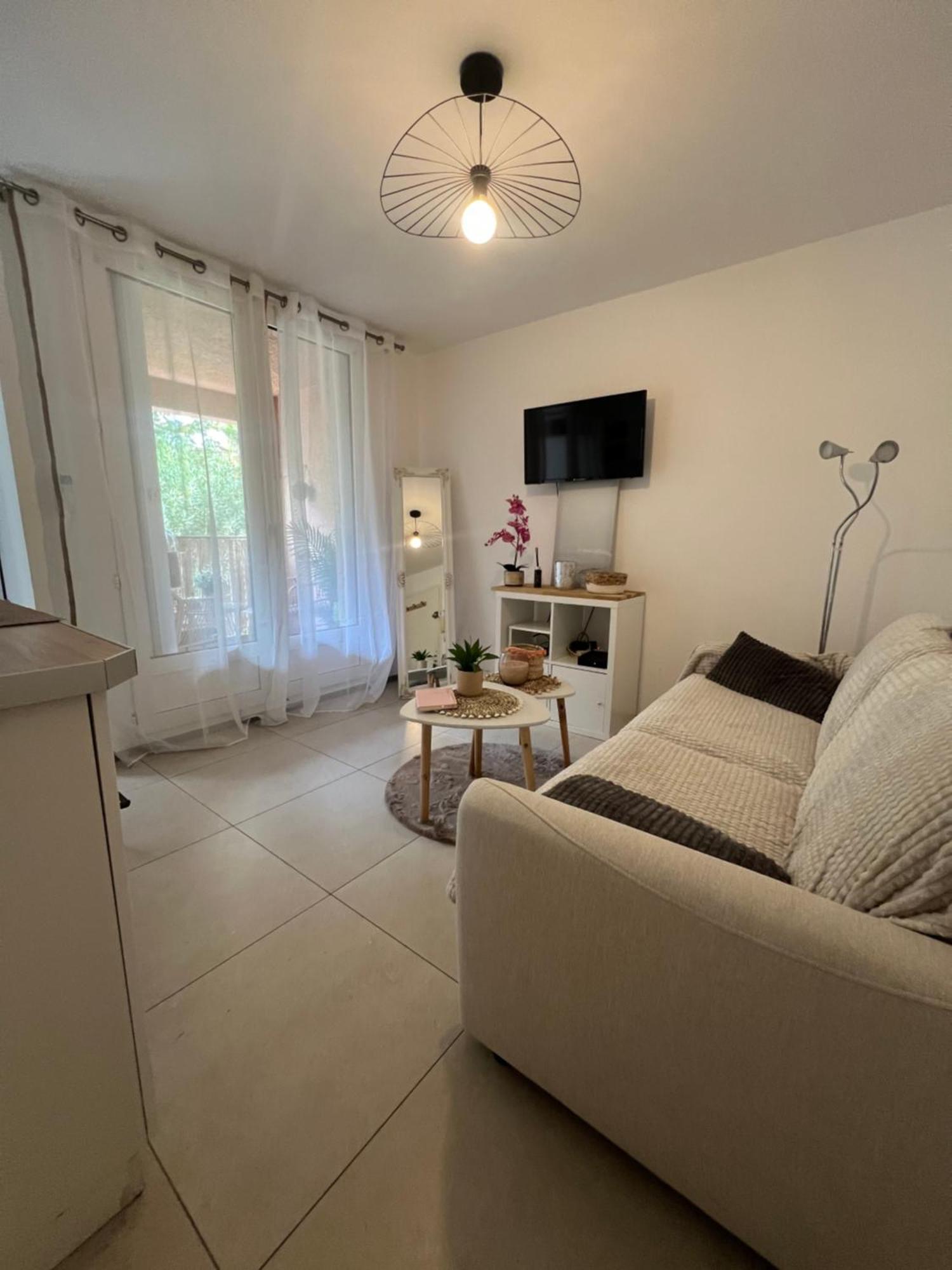 Appartement Pied Dans L'Eau La Seyne-sur-Mer Bagian luar foto